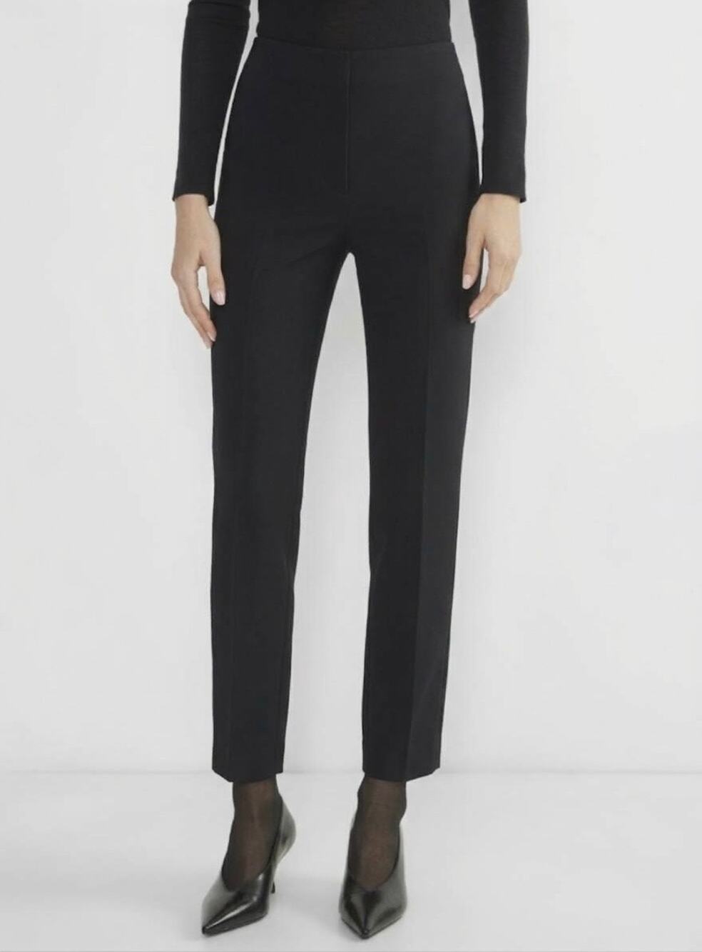 Babaton Aritzia Women's Black Pull-On Stretch Slim Fit Ponte Pilot Pants Size 12